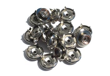 Push and Clinch Grounding Snaps