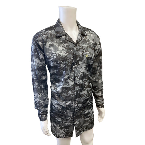 ESD Jacket - Medium Weight Anti-Static Fabric, Lapel Collar, Snap Cuff, Camo - Unisex Adult